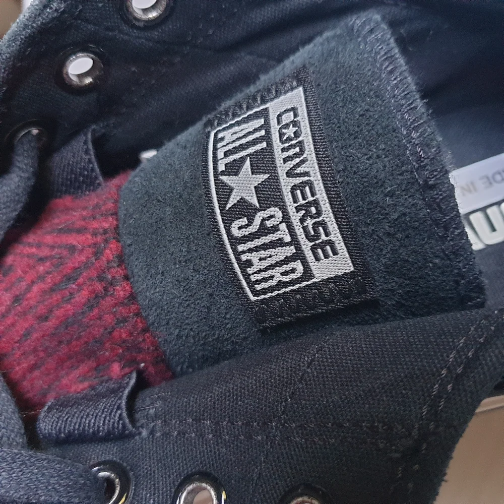 Converse Wm's Madison Low Top Sneakers w/ Black Suede & Chevron Burgundy Sz 7 - Picture 14 of 16